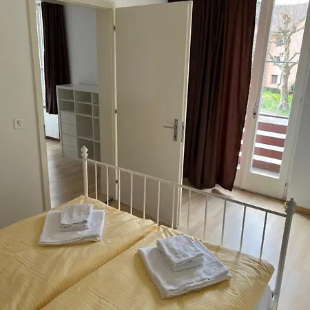 Carmen Apartamento Entrelagos